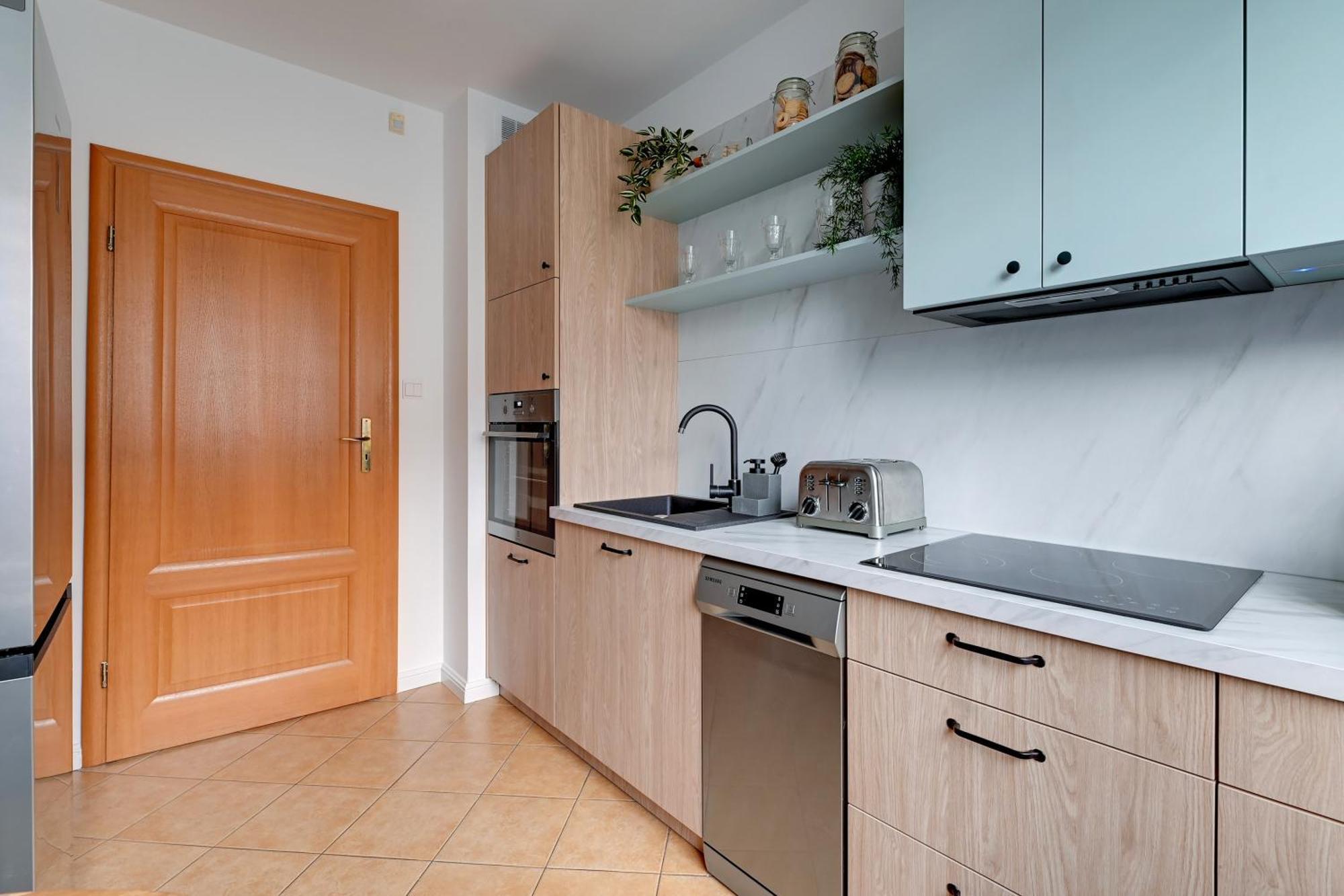 Lion Apartments - Amalfi Quiet Family 3 Bedr Apartment Σόποτ Εξωτερικό φωτογραφία